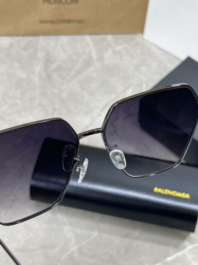 Очки Balenciaga — изображение 8