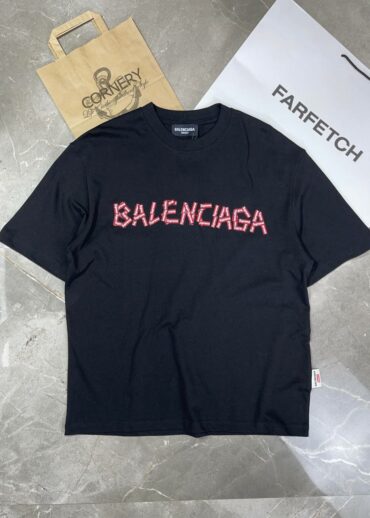 Футболка Balenciaga x Supreme