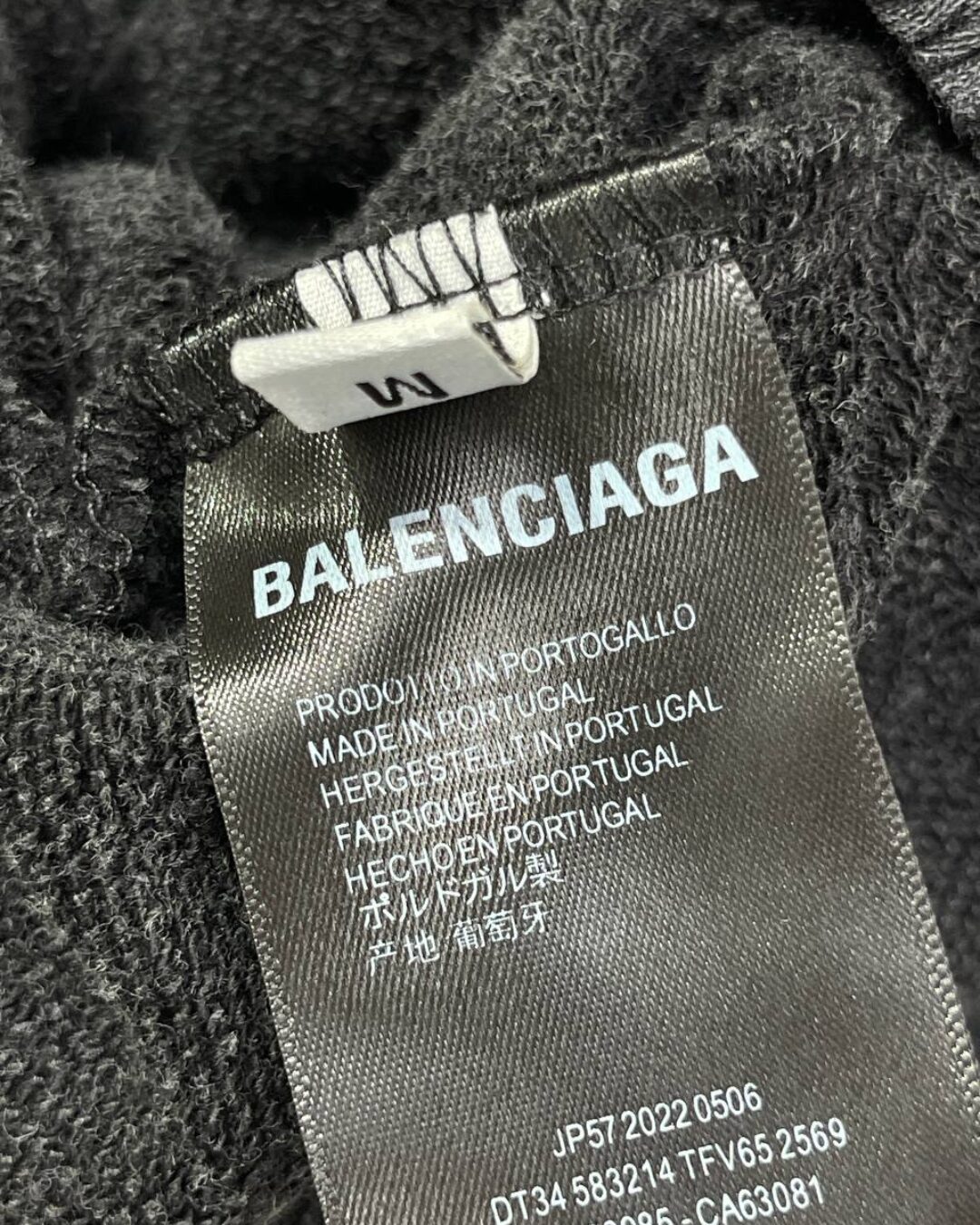 Шорты Balenciaga — изображение 8