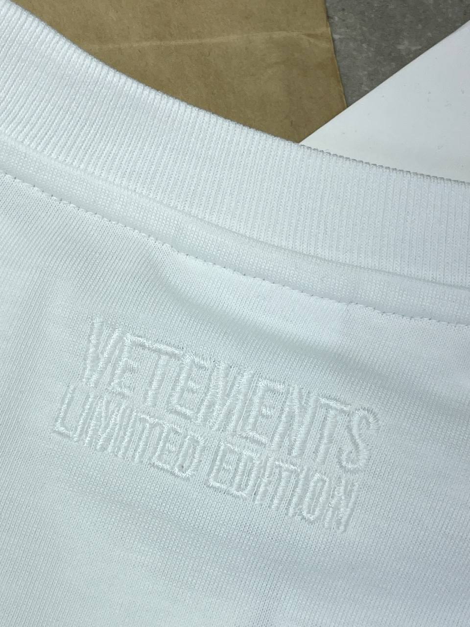 Футболка Vetements Vete — фото 7