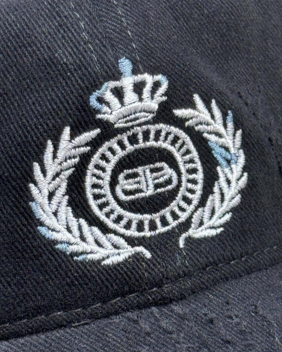 Кепка Balenciaga — изображение 4