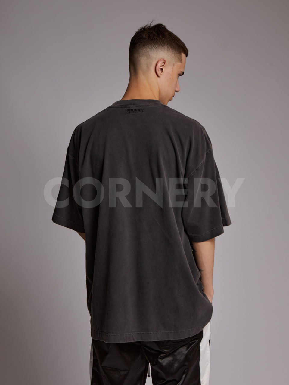 Футболка Vetements String Logo — фото 2
