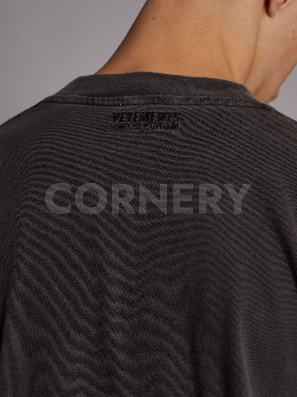 Футболка Vetements String Logo — фото 9
