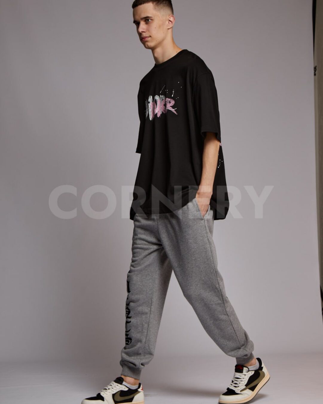 Спортивные штаны Vetements — изображение 7