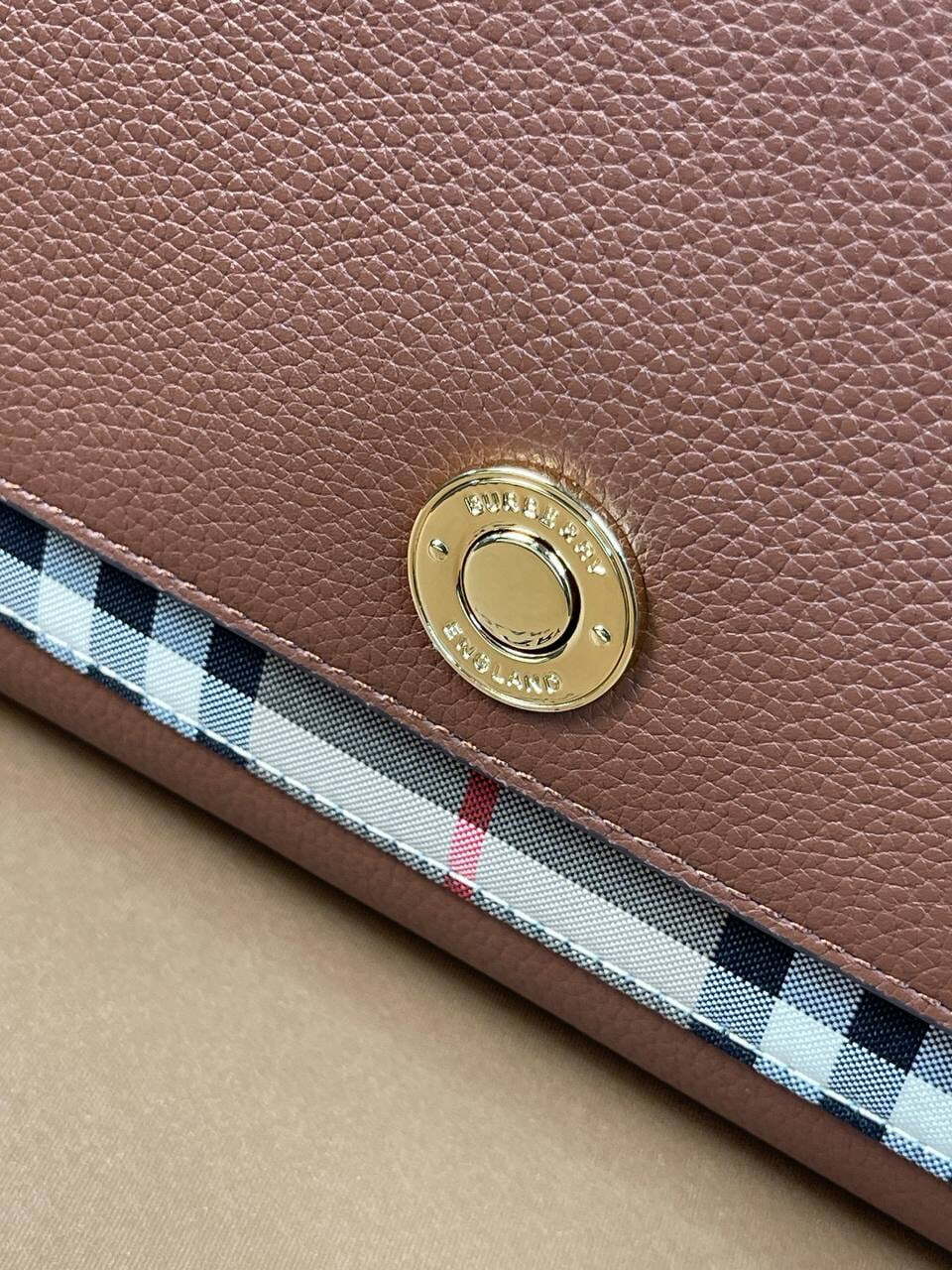 Сумка Burberry — фото 3