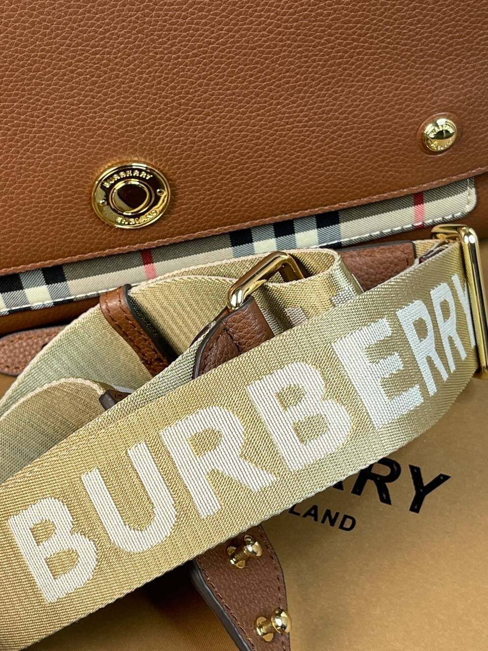 Сумка Burberry — фото 8