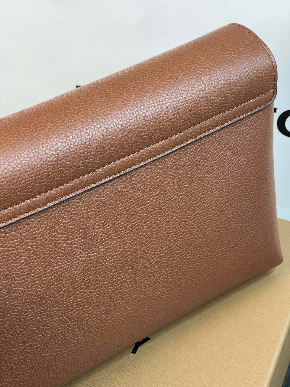 Сумка Burberry — фото 9