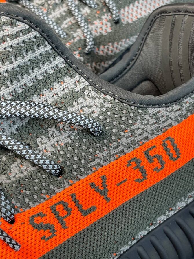 Yeezy Boost 350 V2 Carbon Beluga — изображение 5