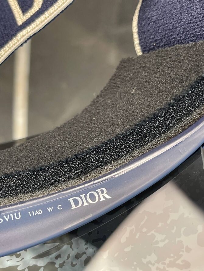 Солнцезащитный козырек Dior — изображение 6