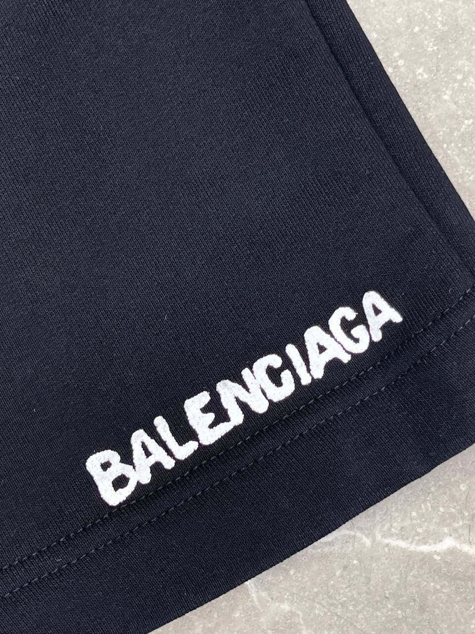 Шорты Balenciaga — фото 4