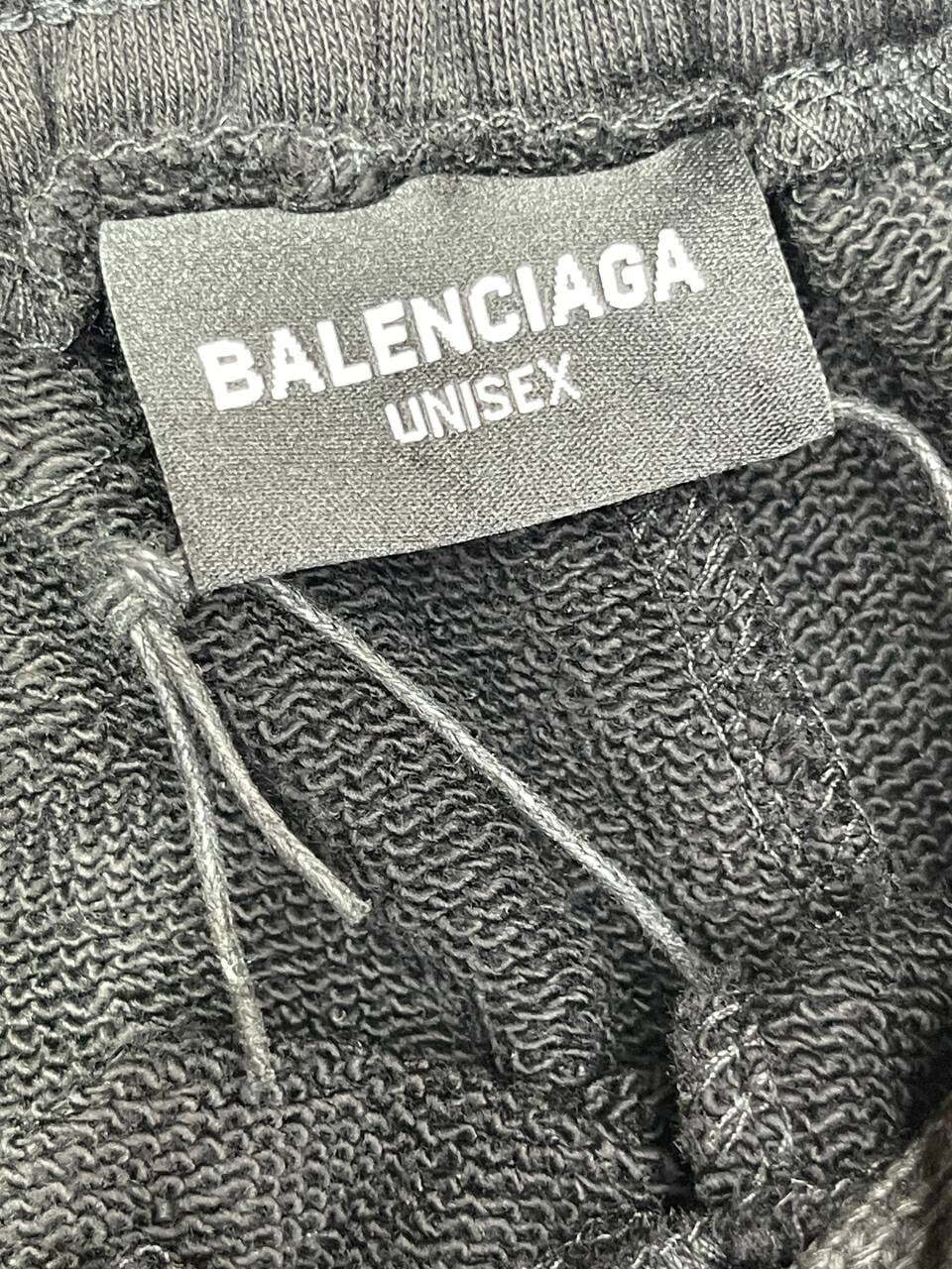 Шорты Balenciaga — фото 10