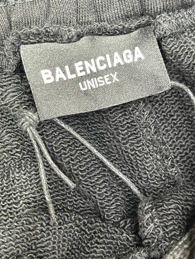 Шорты Balenciaga — изображение 9
