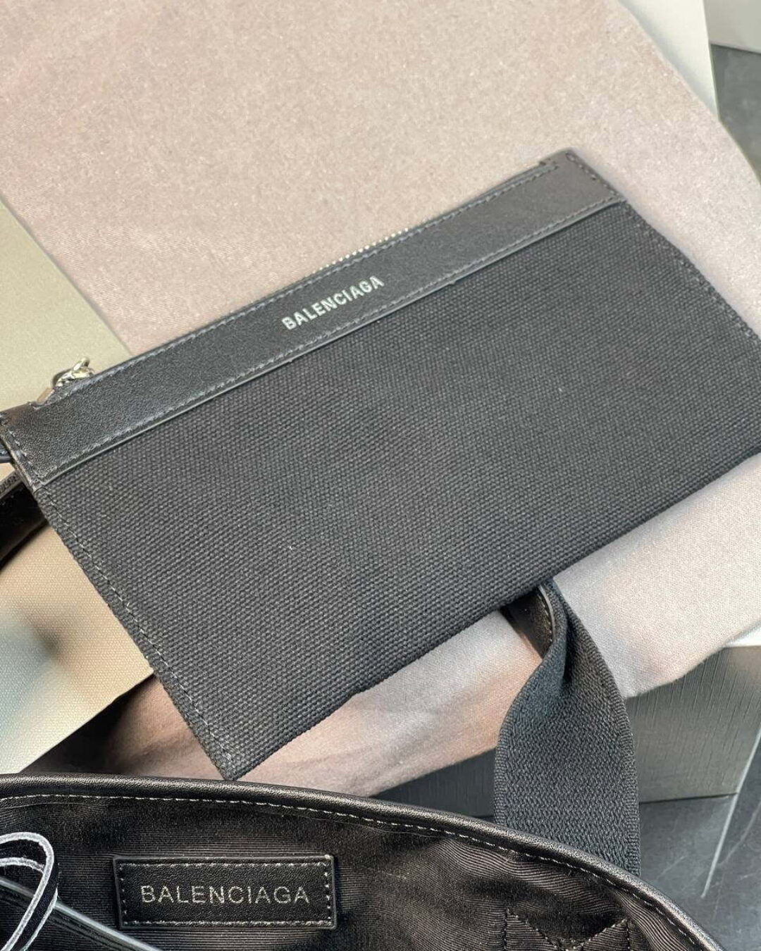 Сумка Balenciaga Navy Cabas — изображение 10