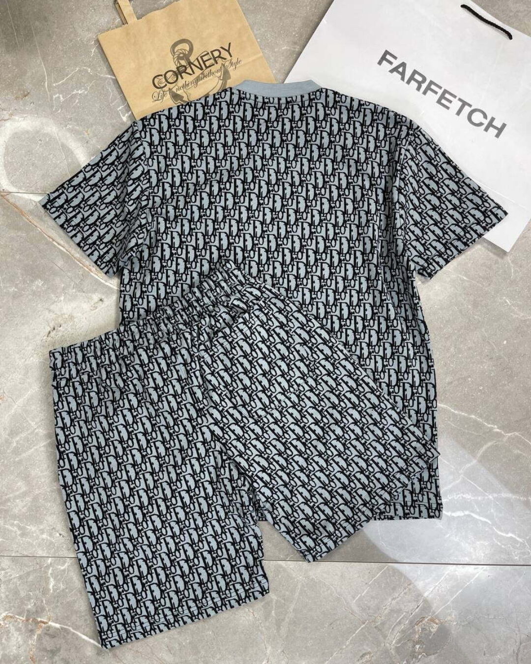 Костюм Dior — изображение 2