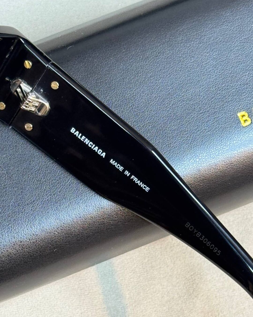 Очки Balenciaga — изображение 4