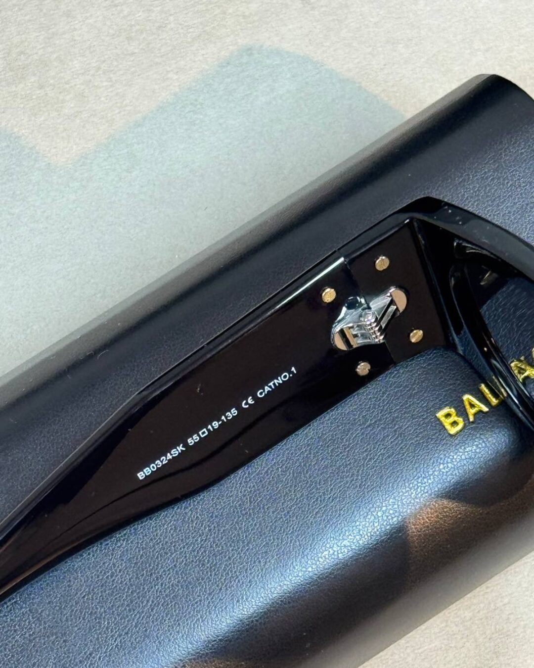 Очки Balenciaga — изображение 8