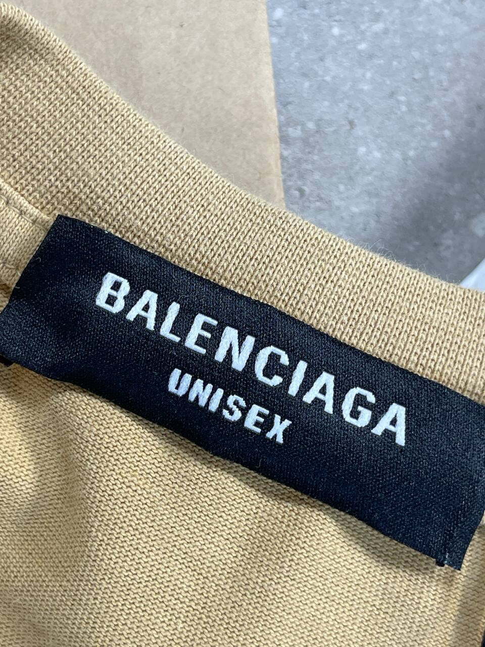 Футболка Balenciaga — фото 8
