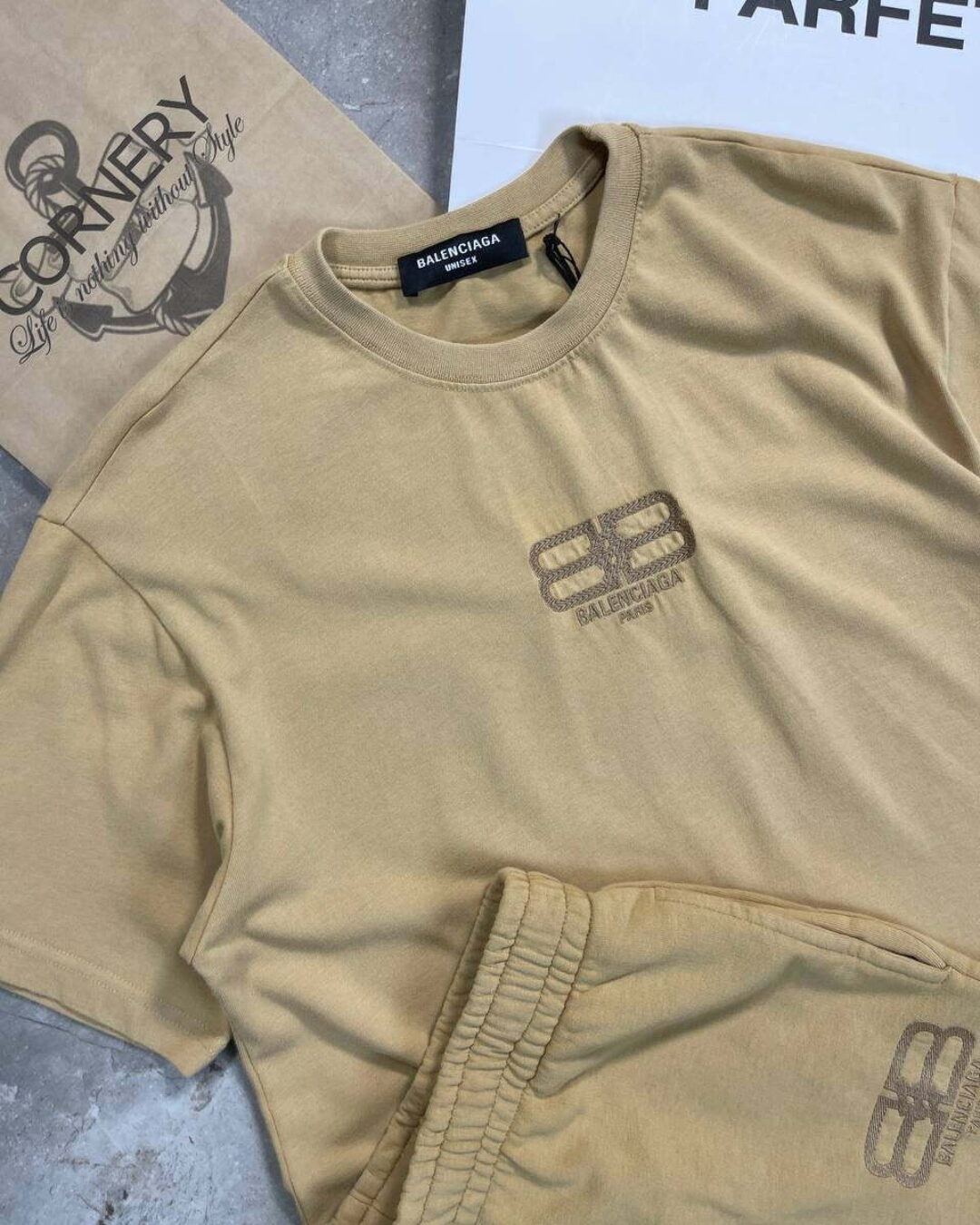 Костюм Balenciaga — изображение 6