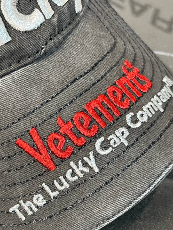 Кепка Vetements — изображение 5