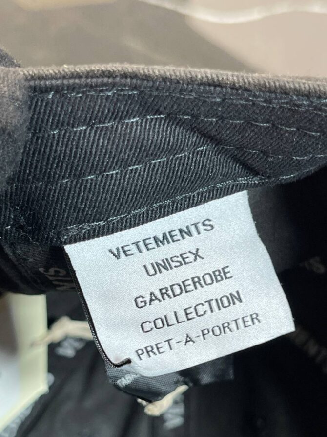 Кепка Vetements — изображение 9