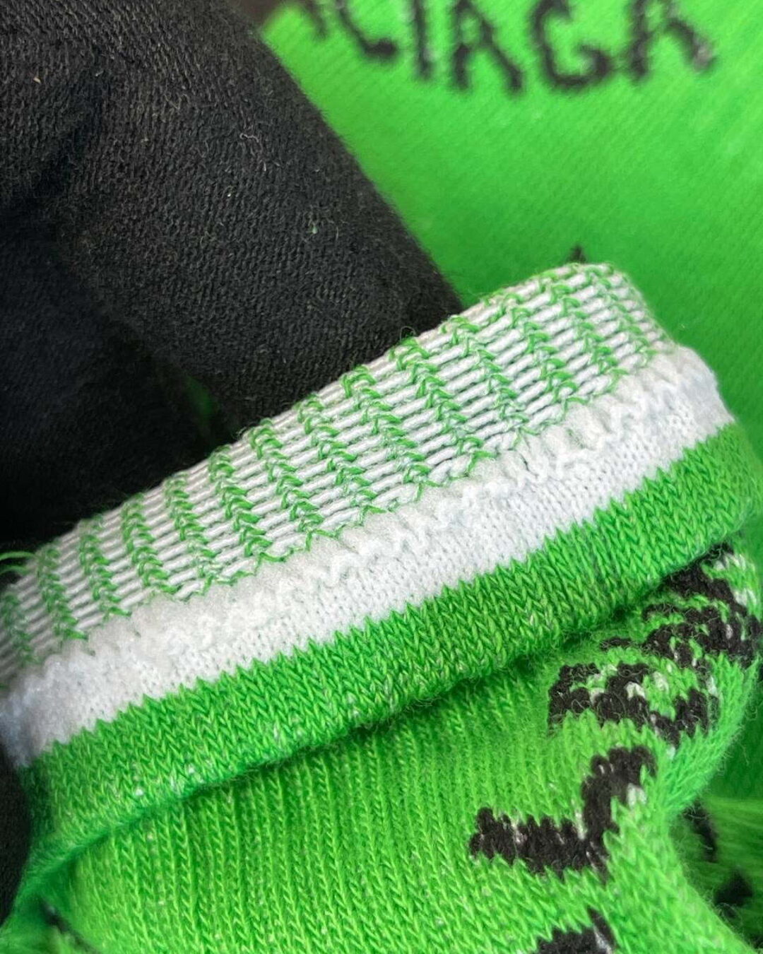 Носки Balenciaga — изображение 3