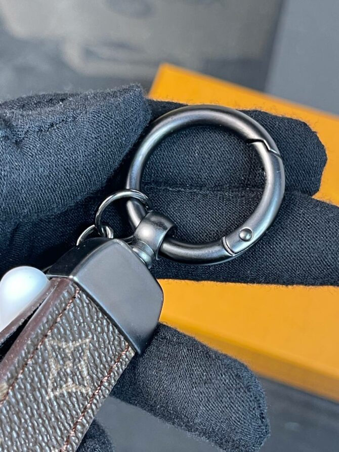 Брелок Louis Vuitton — изображение 7