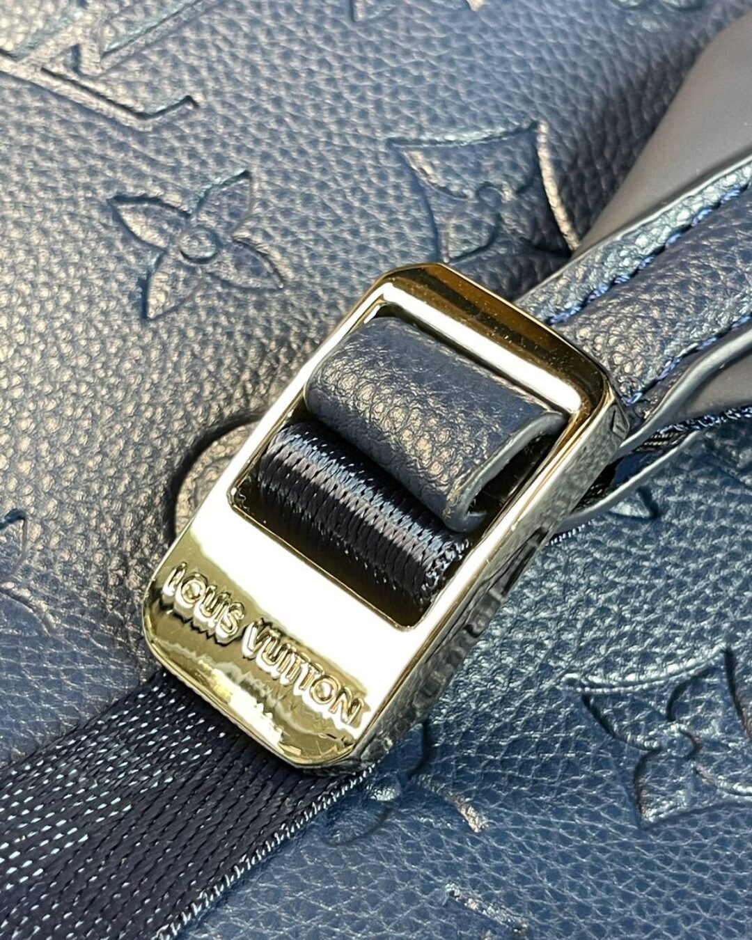 Рюкзак Louis Vuitton — изображение 7