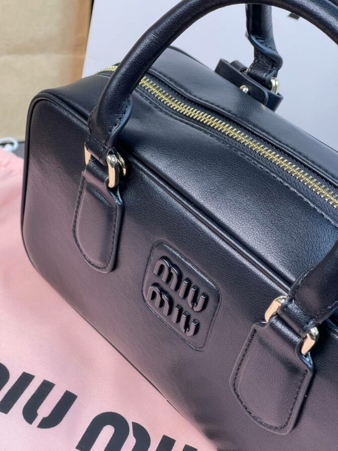 Сумка Miu Miu Leather Trunk — изображение 4