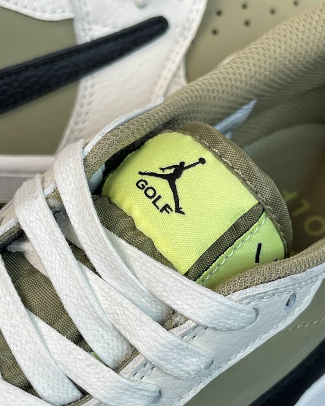 Кеды Travis Scott x Air Jordan 1 Low Golf Neutral Olive S — изображение 3