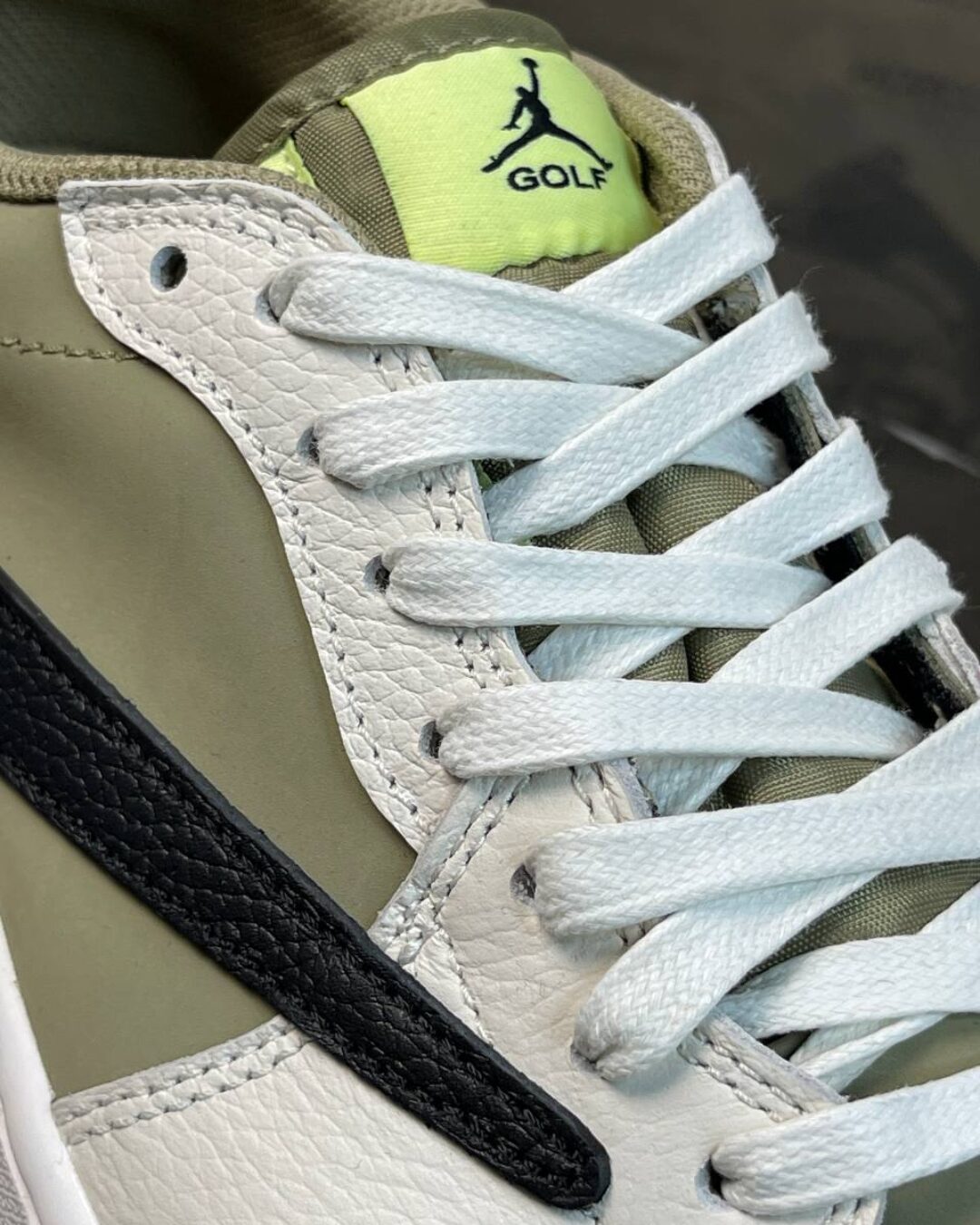 Кеды Travis Scott x Air Jordan 1 Low Golf Neutral Olive S — изображение 9