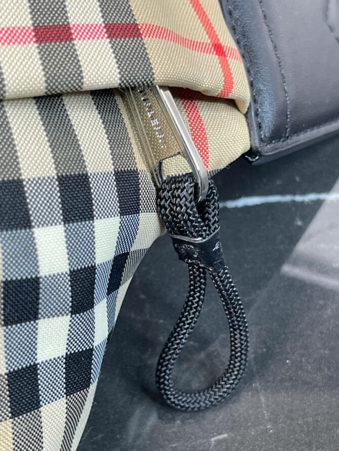 Сумка Burberry — изображение 3