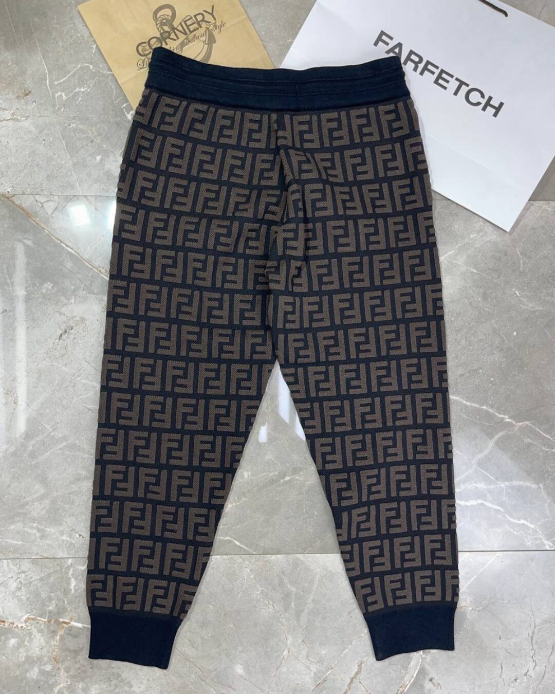 Спортивные Штаны Fendi — изображение 2