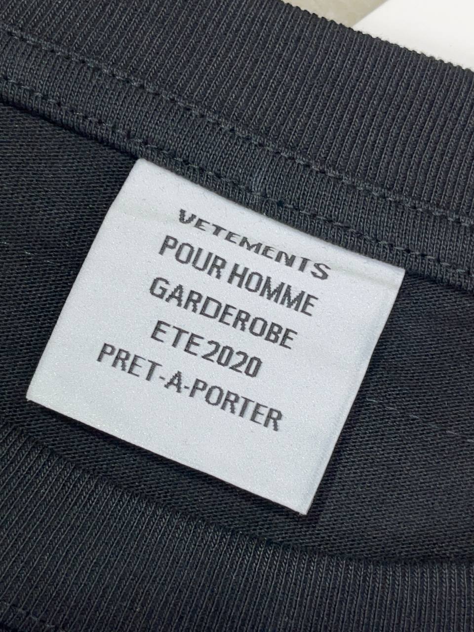 Футболка Vetements Dressmakers — фото 6