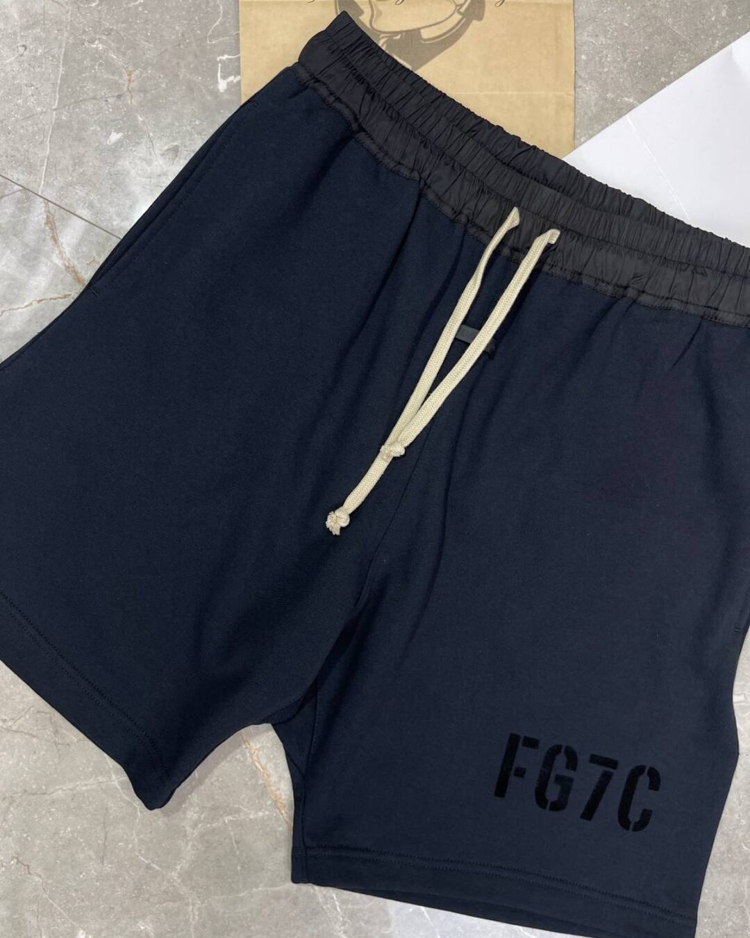 Шорты Fear of God — изображение 3