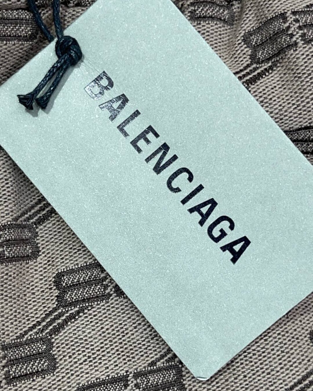 Штаны Balenciaga — изображение 5