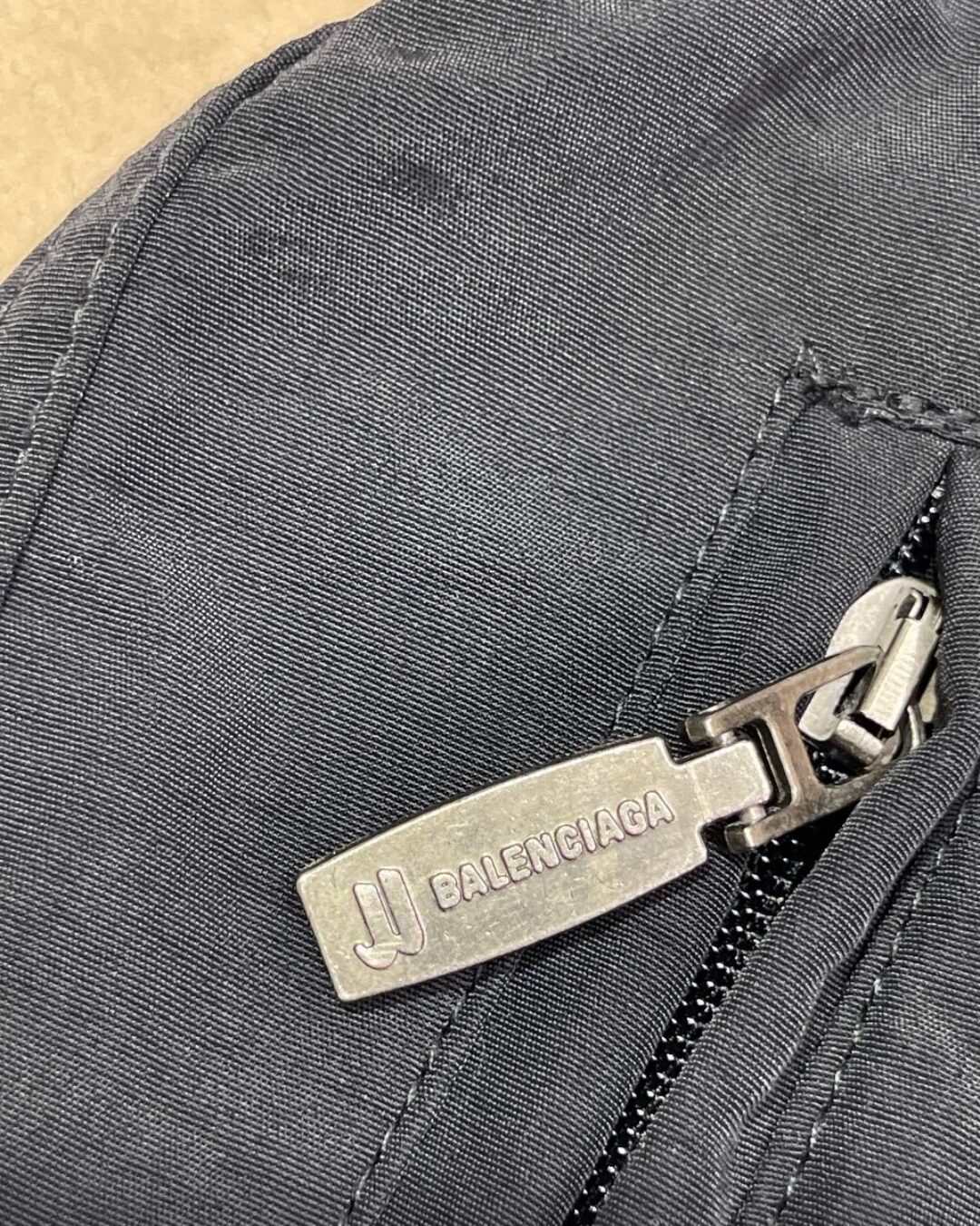 Штаны Balenciaga — изображение 6