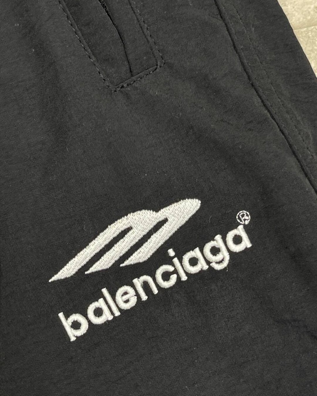 Штаны Balenciaga — изображение 7