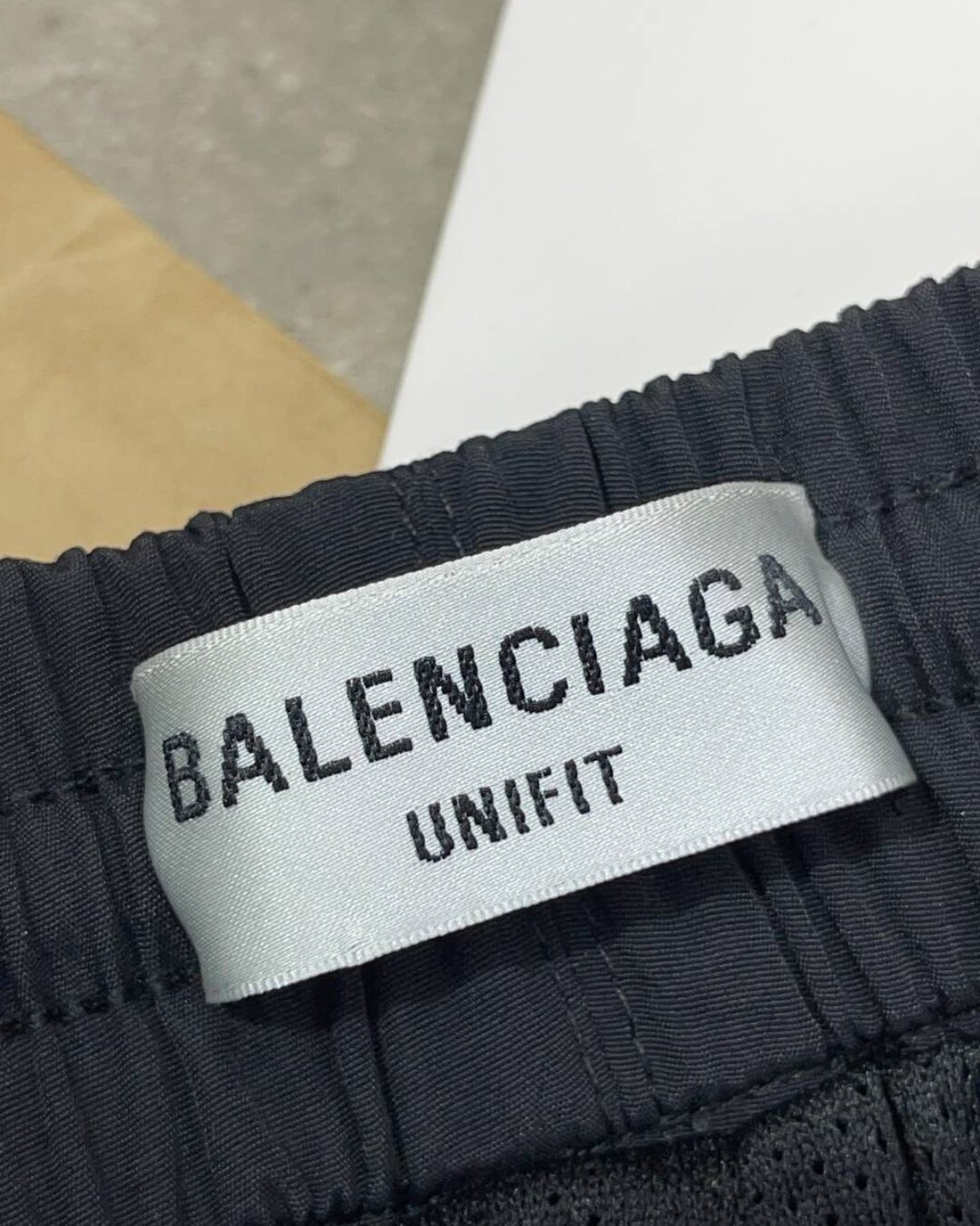 Штаны Balenciaga — изображение 9