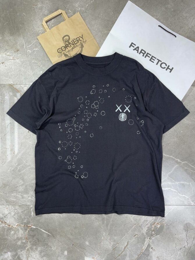 Футболка Kaws