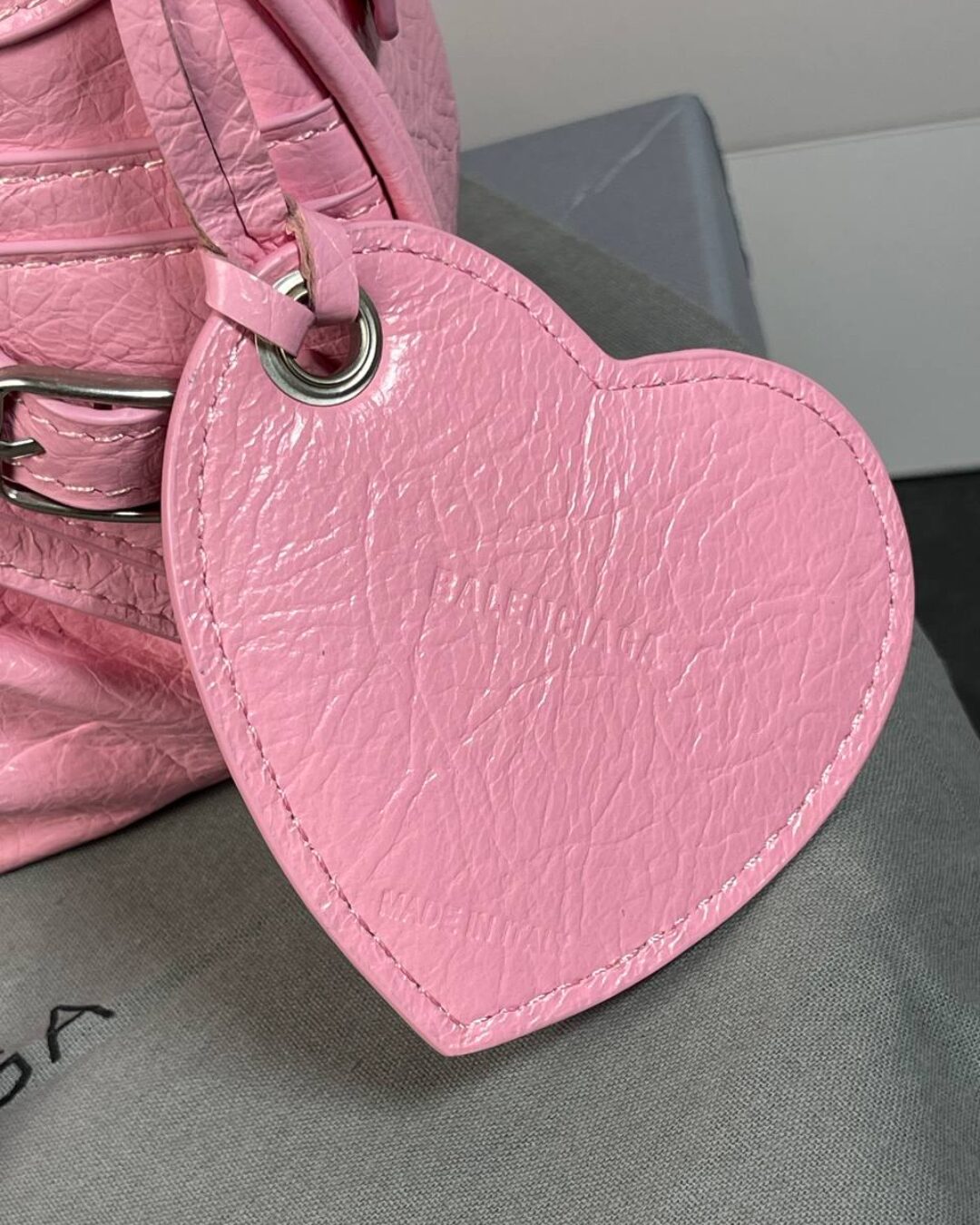Сумка Balenciaga Le Cagole XS — изображение 2