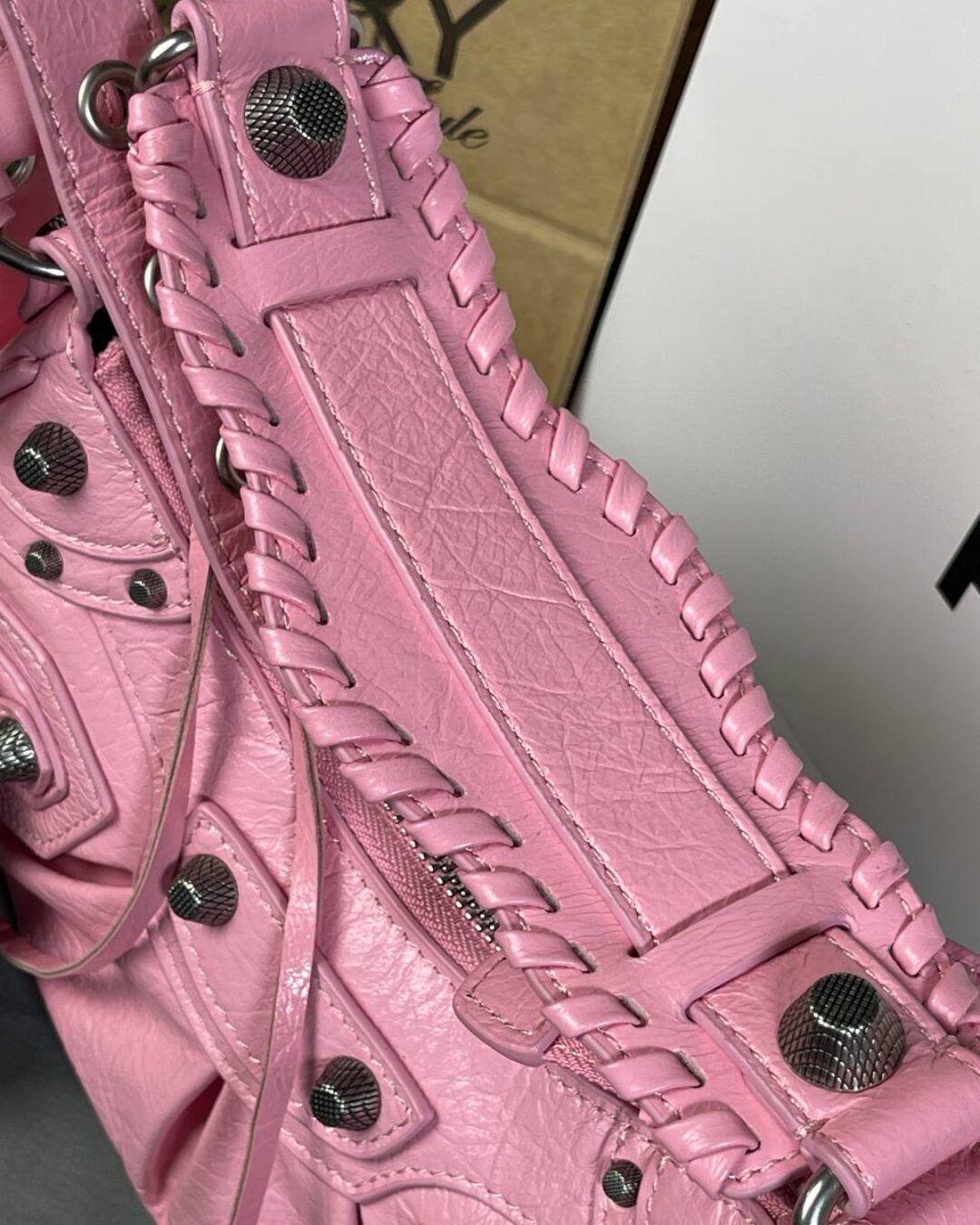 Сумка Balenciaga Le Cagole XS — изображение 7