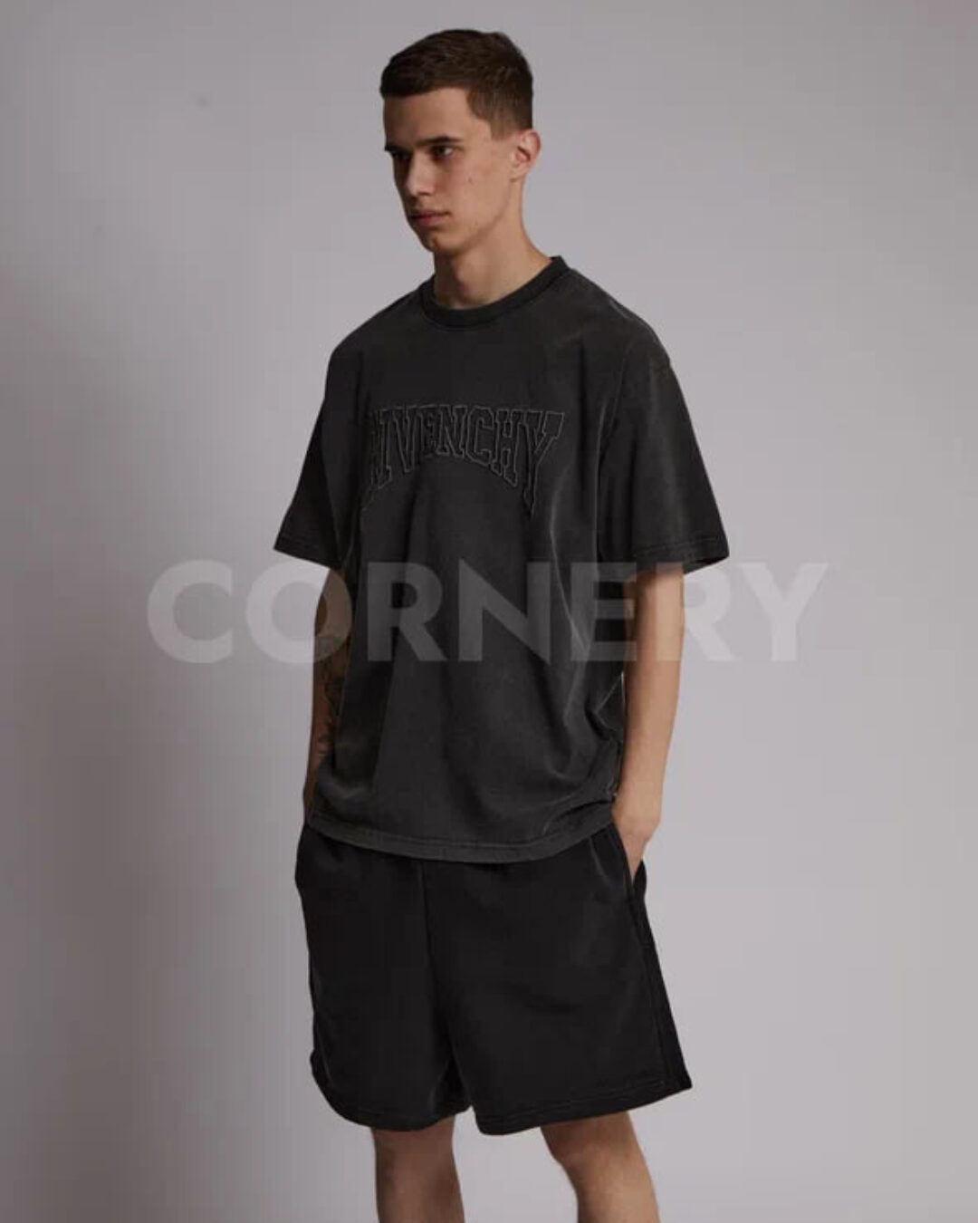 Футболка Givenchy — изображение 3