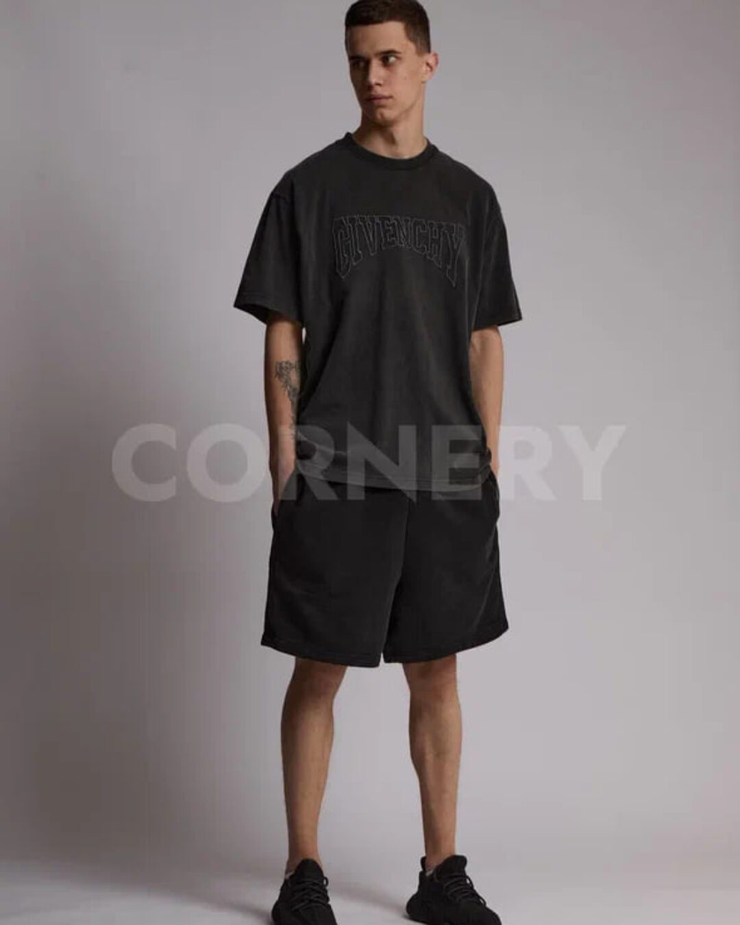 Футболка Givenchy — изображение 6