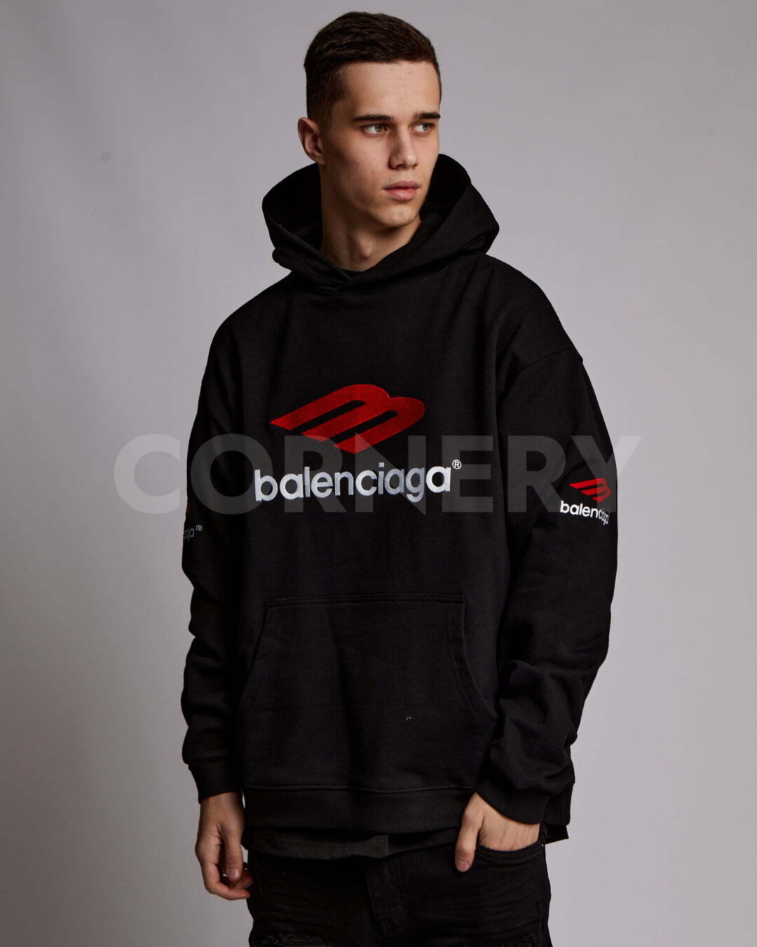 Худи Balenciaga — изображение 4