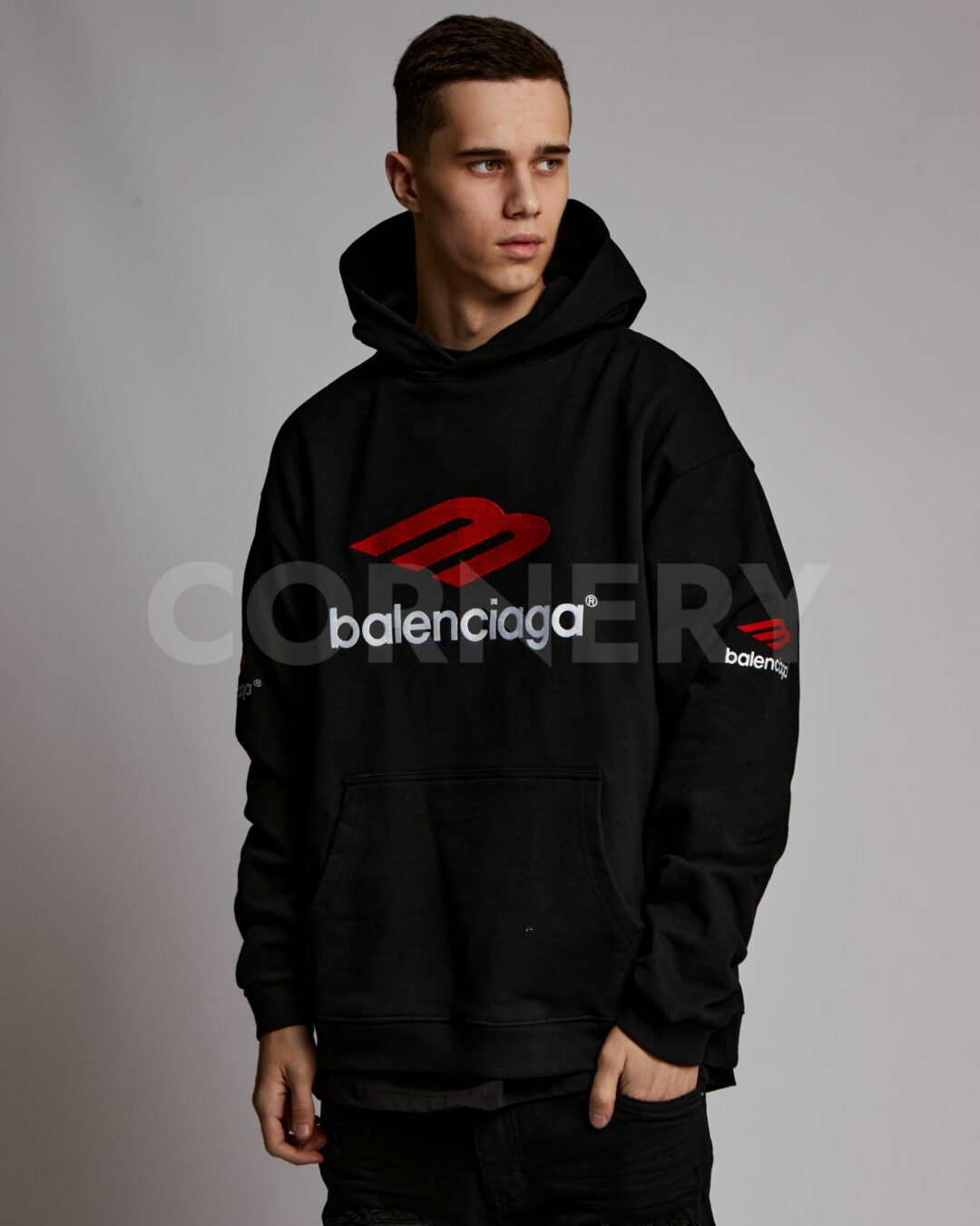Худи Balenciaga — изображение 4