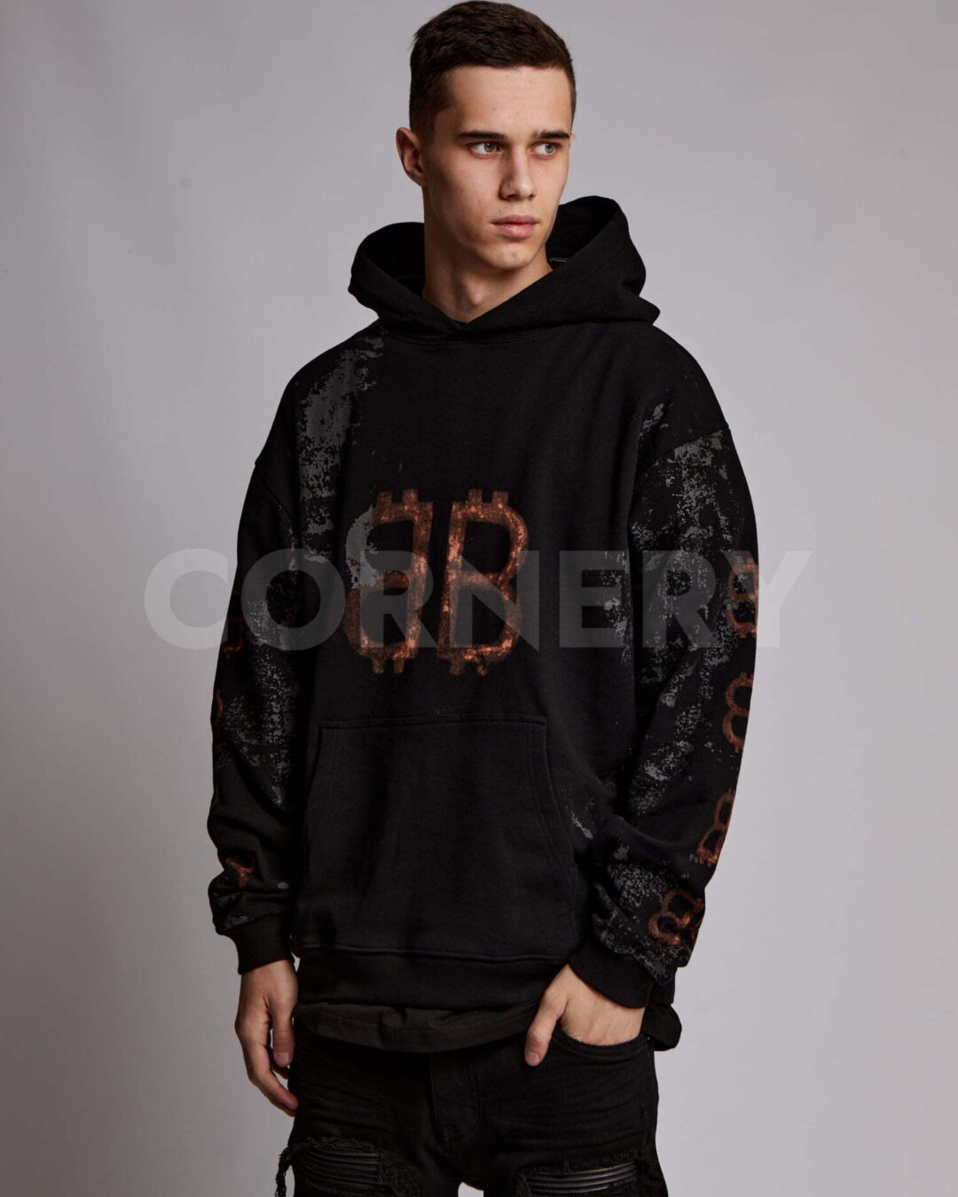 Худи Balenciaga — изображение 5