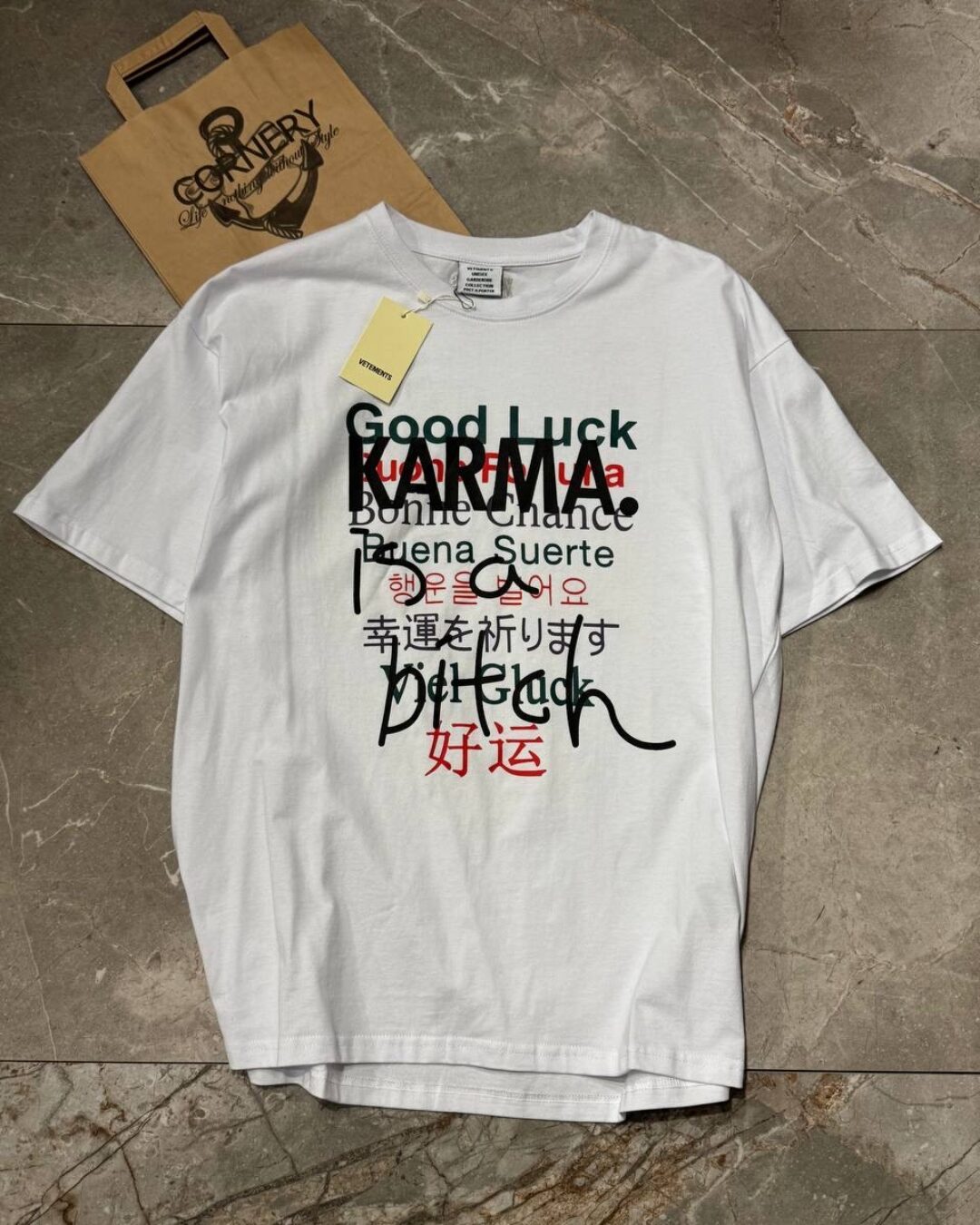 Футболка Vetements Karma — изображение 3