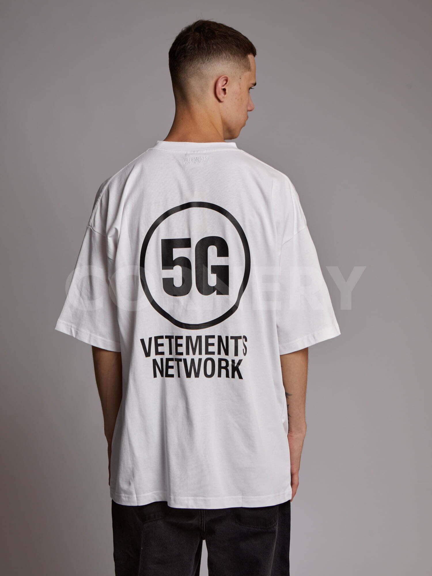 Футболка Vetements Network — фото 3