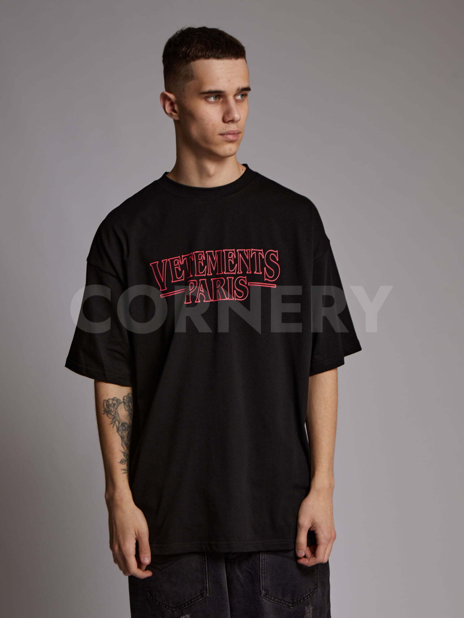 Футболка Vetements Stranger Things — фото 4