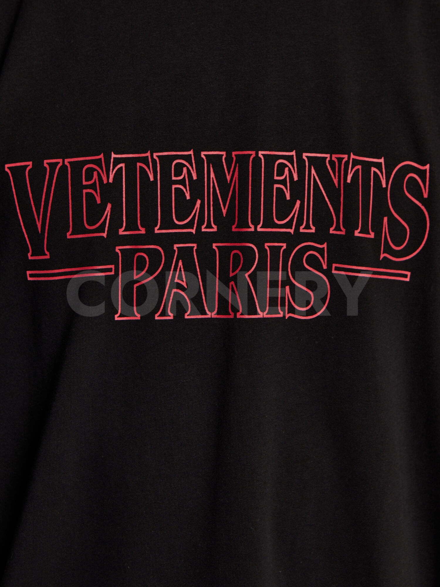 Футболка Vetements Stranger Things — фото 11